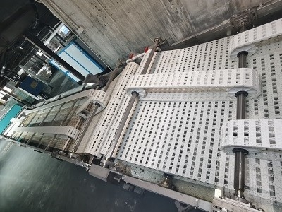 High Automation UV Coating Machine With High Reliability Coating Technology