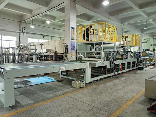 Innovative Design Energy-Efficient Operation Scrap Coating Line Extruded Board