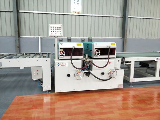 50mm Thick 380V 50HZ Paint Spray Coating Machine With Good Plumpness