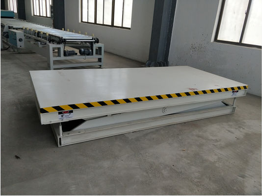 Lift Height 2.2KW Small Hydraulic Elevator Table Type 1800mm