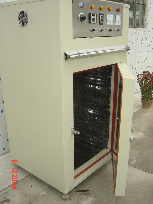 Professional Constant Temperature Oven 1000W With Exterior Dimensions 600mm X 600mm X 800mm
