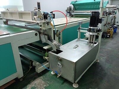 Fast Curing UV Curtain Coating Machine with Customizable Belt Speed and 1000mm Roller Width for High-Gloss Finishes