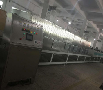 380V Microwave Vacuum Dryer System With PLC Control Mode